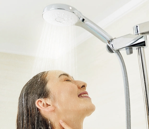 毎日のシャワーが楽しくなる、3種類の吐水モード