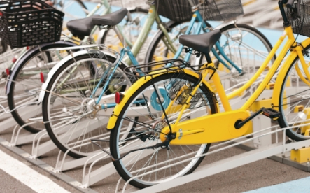 屋内駐輪場完備