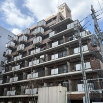 ルエメゾンロワール大橋　2階